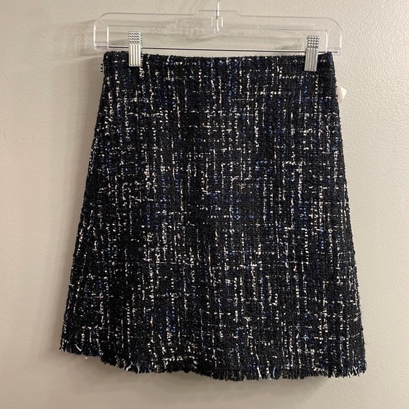 Ann Taylor Dresses & Skirts - NEW Ann Taylor tweed skirt